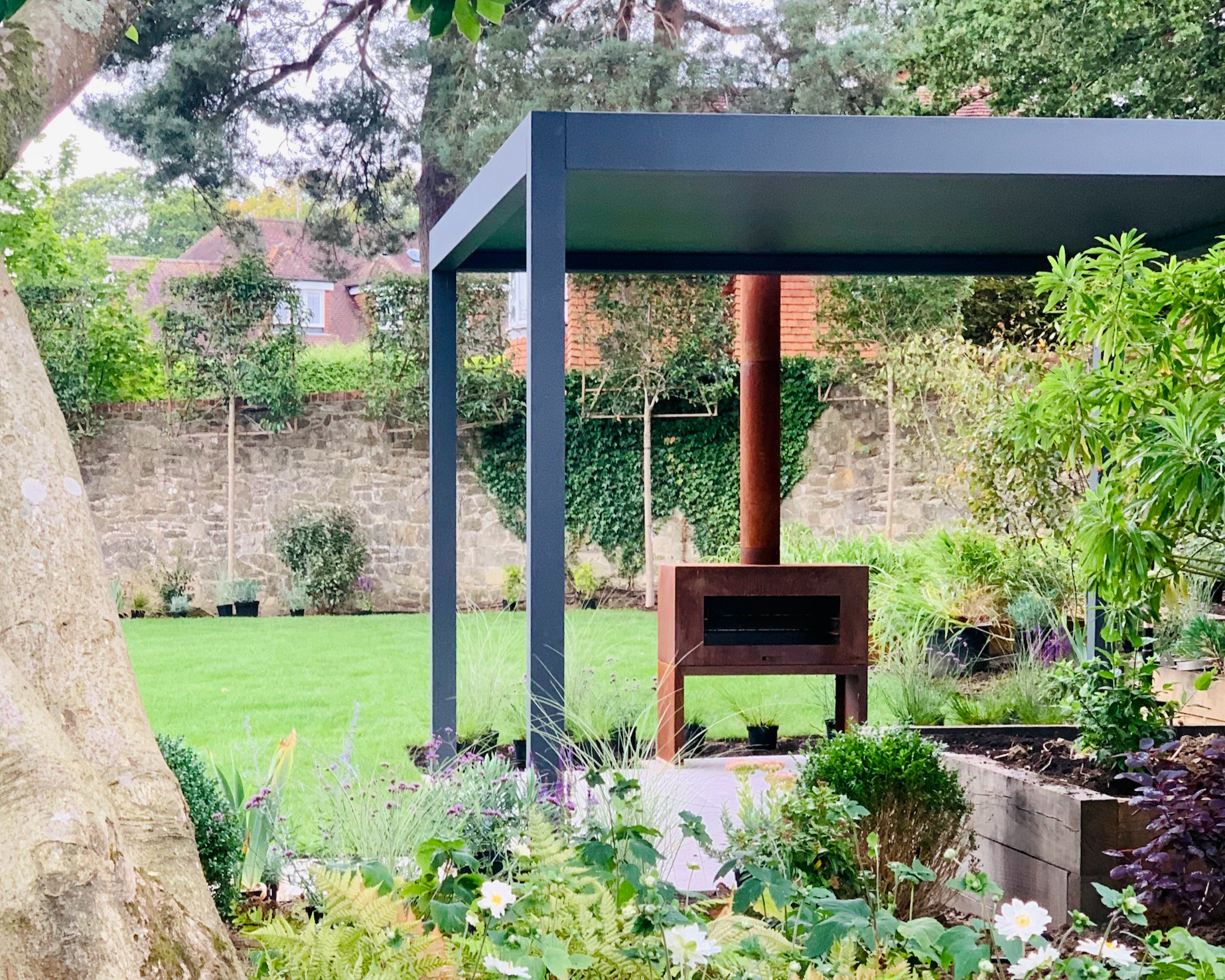 Pinela - Louvered Roof Pergola - Freestanding