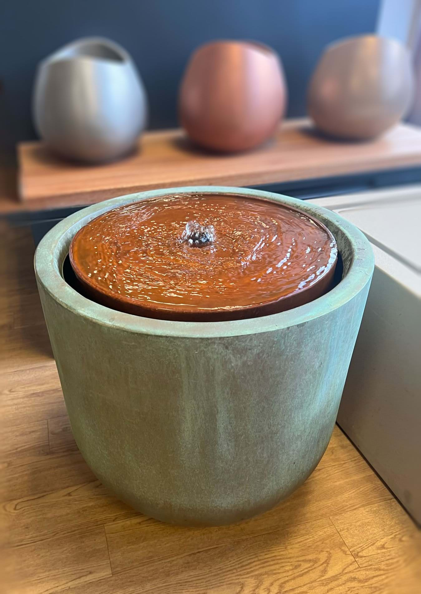 Gair Fibreglass Round Water Table