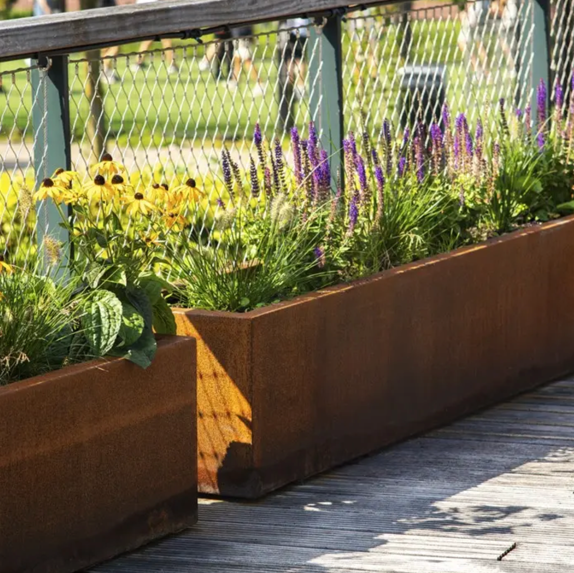 Carrez Corten Trough with wheels