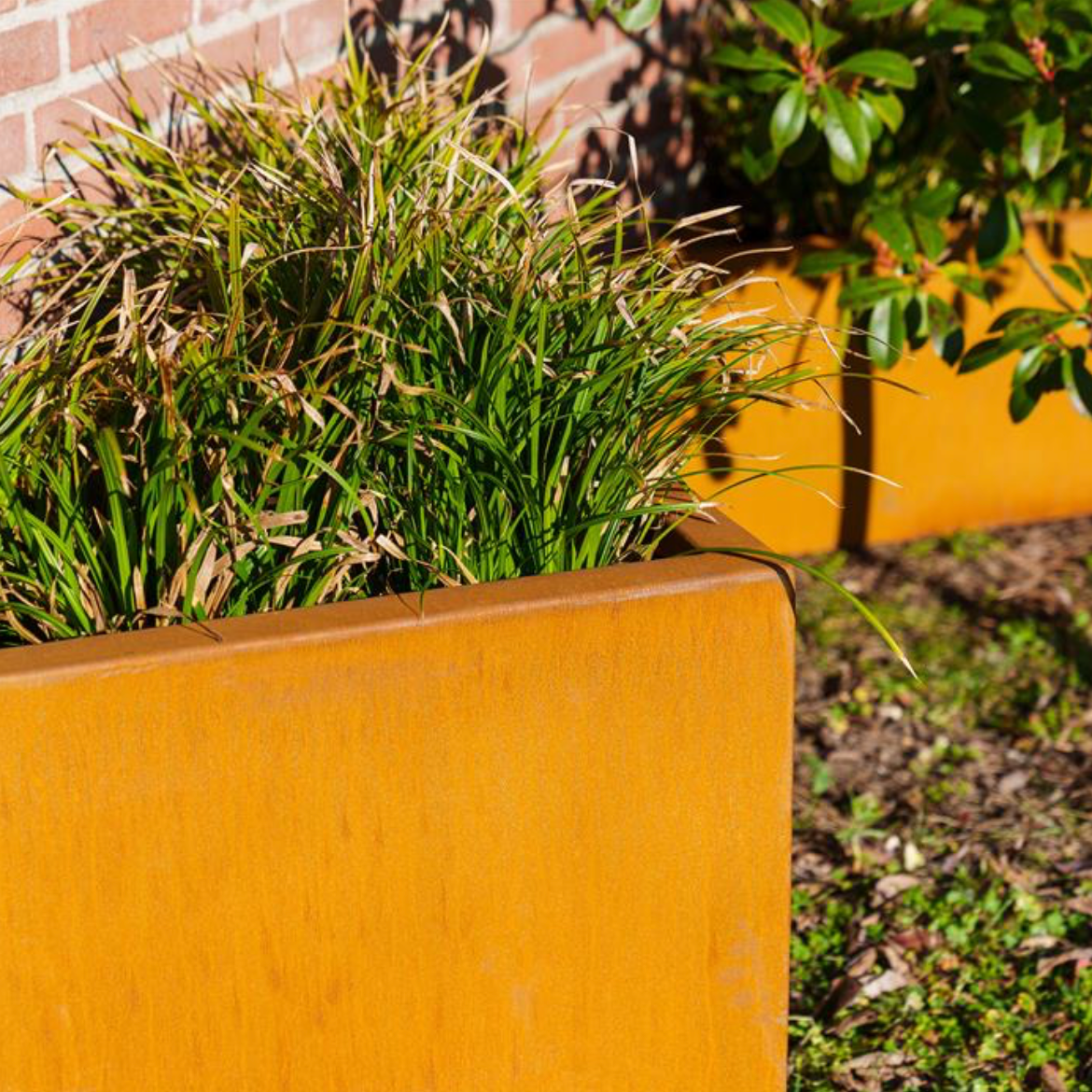 Triangle Corten Planter